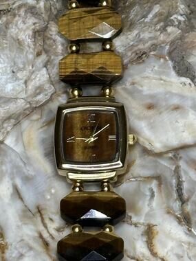 Croton Quartz Gemstone Tiger Eye Bracelet Women's Wristwatch Gold Brown Analog